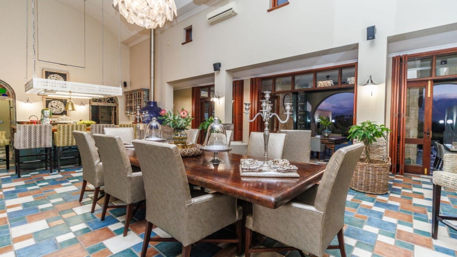 5 Bedroom Property for Sale in Winelands Western Cape